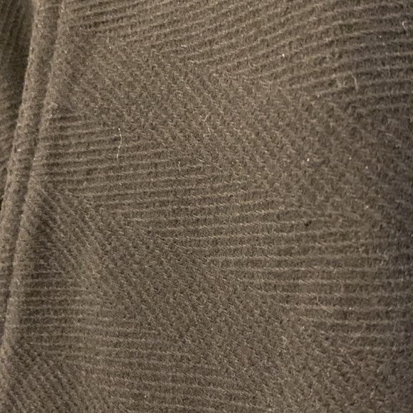 GUESS BLACK COAT/JACKET SZ M /w BELT LARGE COLLAR WOOL BLEND- POCKETS SNAP CLOSE - Picture 2 of 11